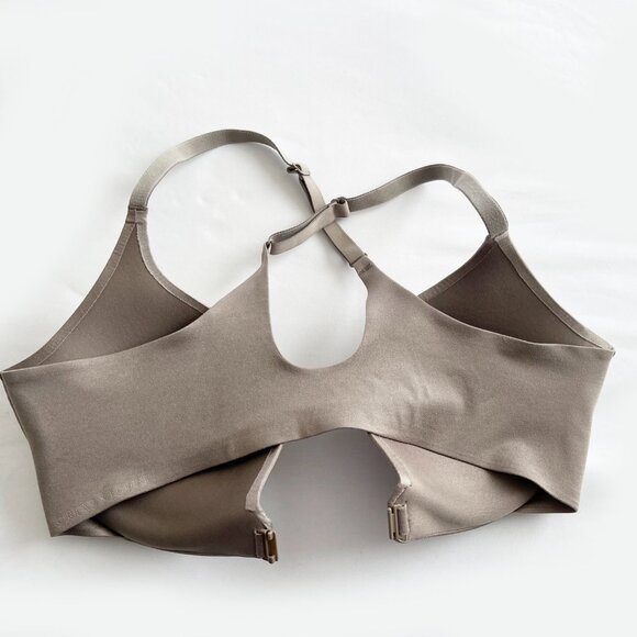 Victoria's Secret - Push-Up 34D Beige - Picture 3 of 4